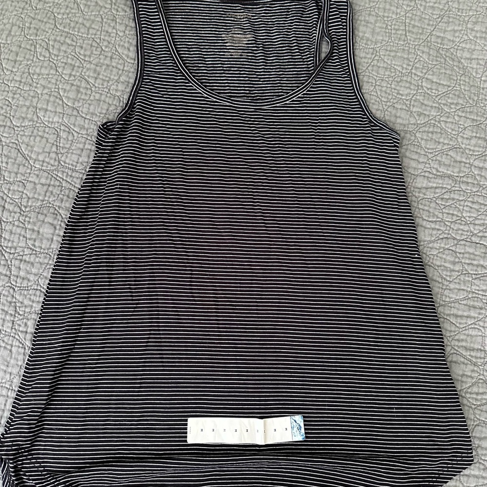 Arizona Jean Co. Black and White Striped Women's Tank Top, medium